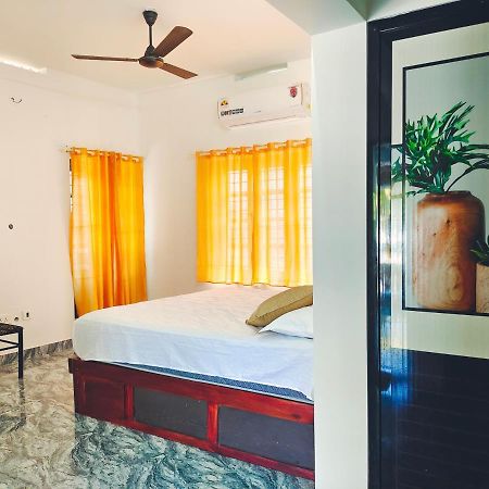 Malhar Marari Homestay Mararikulam Εξωτερικό φωτογραφία